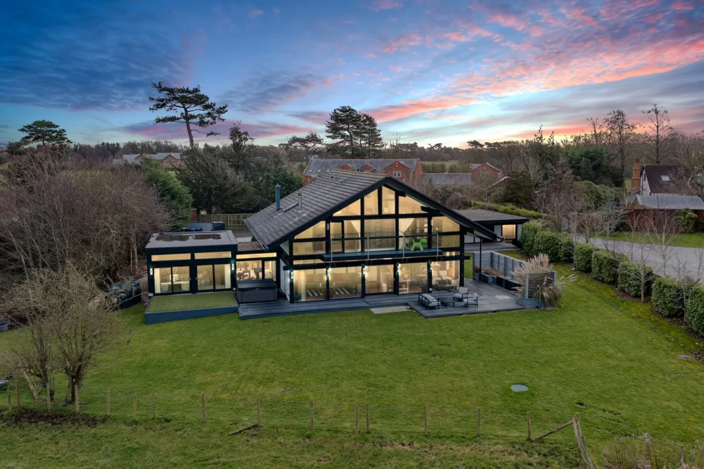 How Twilight Photography Increases Buyer Interest